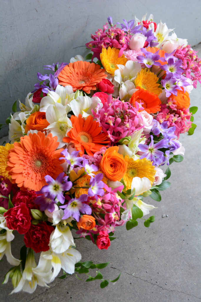 Loovbr C Flower Gift Around The Corner アラウンド ザ コーナー 札幌市中央区円山のお花屋さん